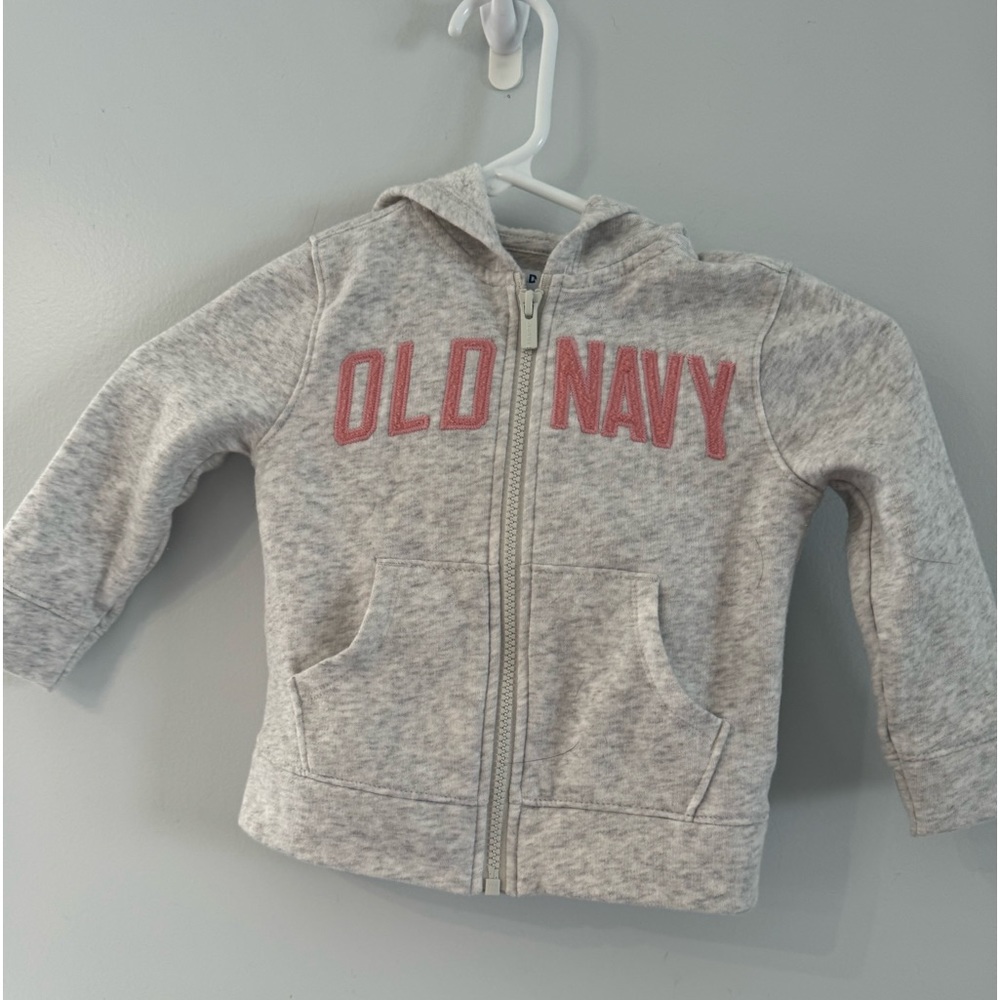 Girls Old Navy sweatshirt